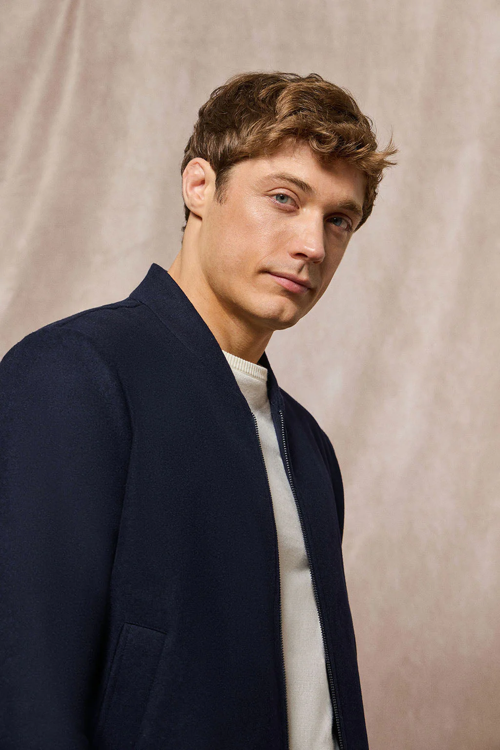Navy-blue bomber Exeter with Polo Club details - Image 5