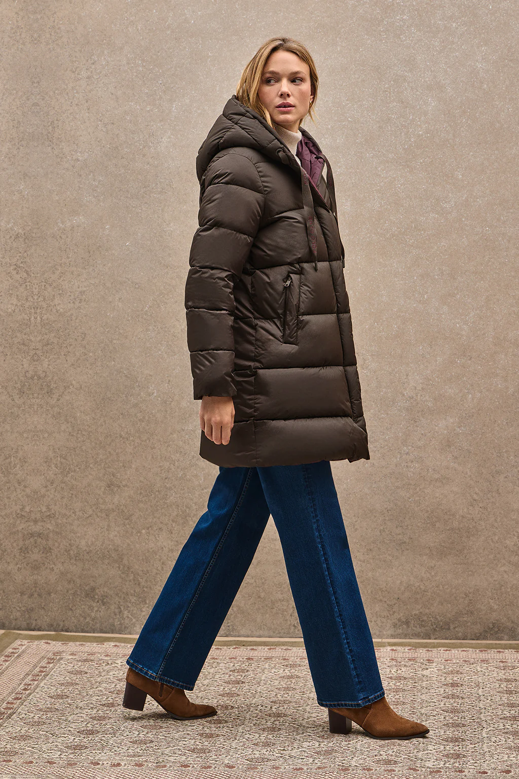 Chocolate jacket Gaia Reversible with Polo Club logo - Image 5