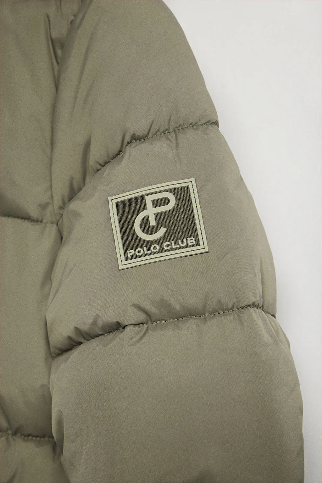 Green reversible coat Gracia with fixed hood and Polo Club details - Image 8