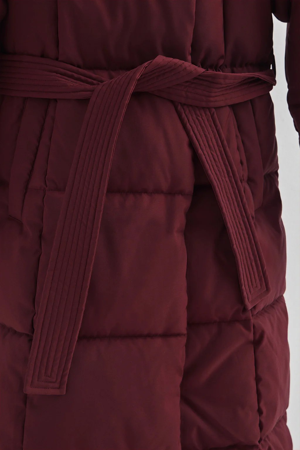 Maroon coat Guada Long with Polo Club logo - Image 8
