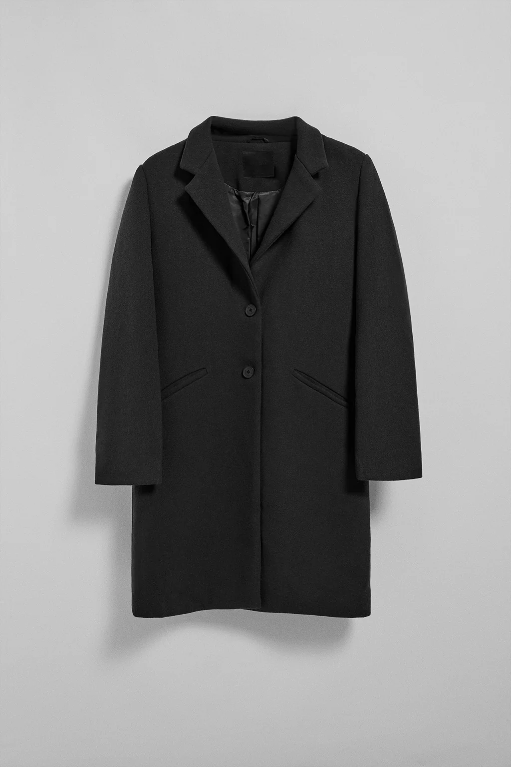 Black buttoned coat Kate with Polo Club details - Image 11