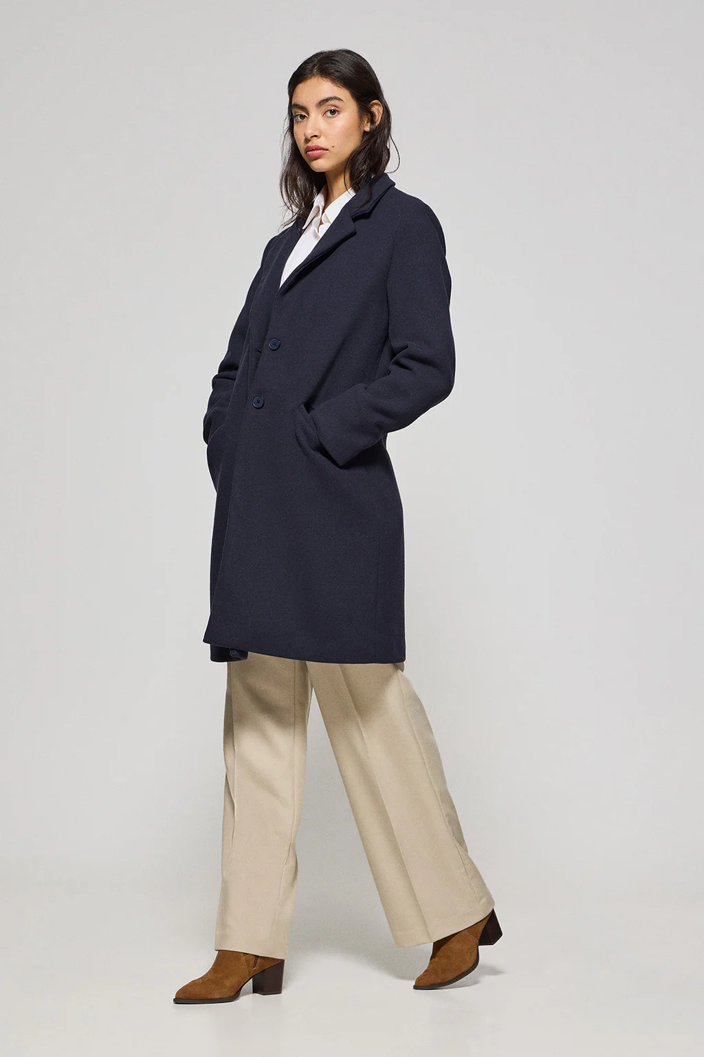 Navy-blue buttoned coat Kate with Polo Club details - Image 4
