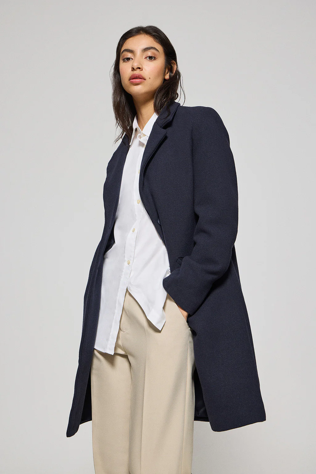 Navy-blue buttoned coat Kate with Polo Club details - Image 5