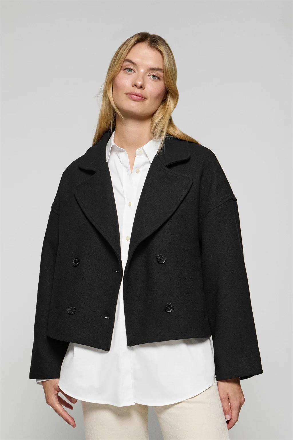 Black double-breasted short coat Lona with Polo Club details - Image 2