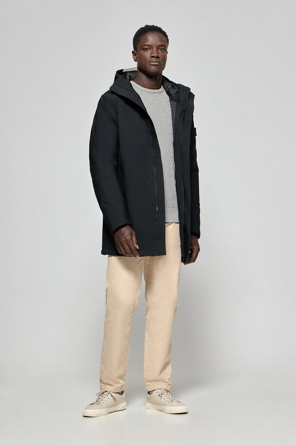 Black coat Mackey with fixed hood and Polo Club details - Image 3