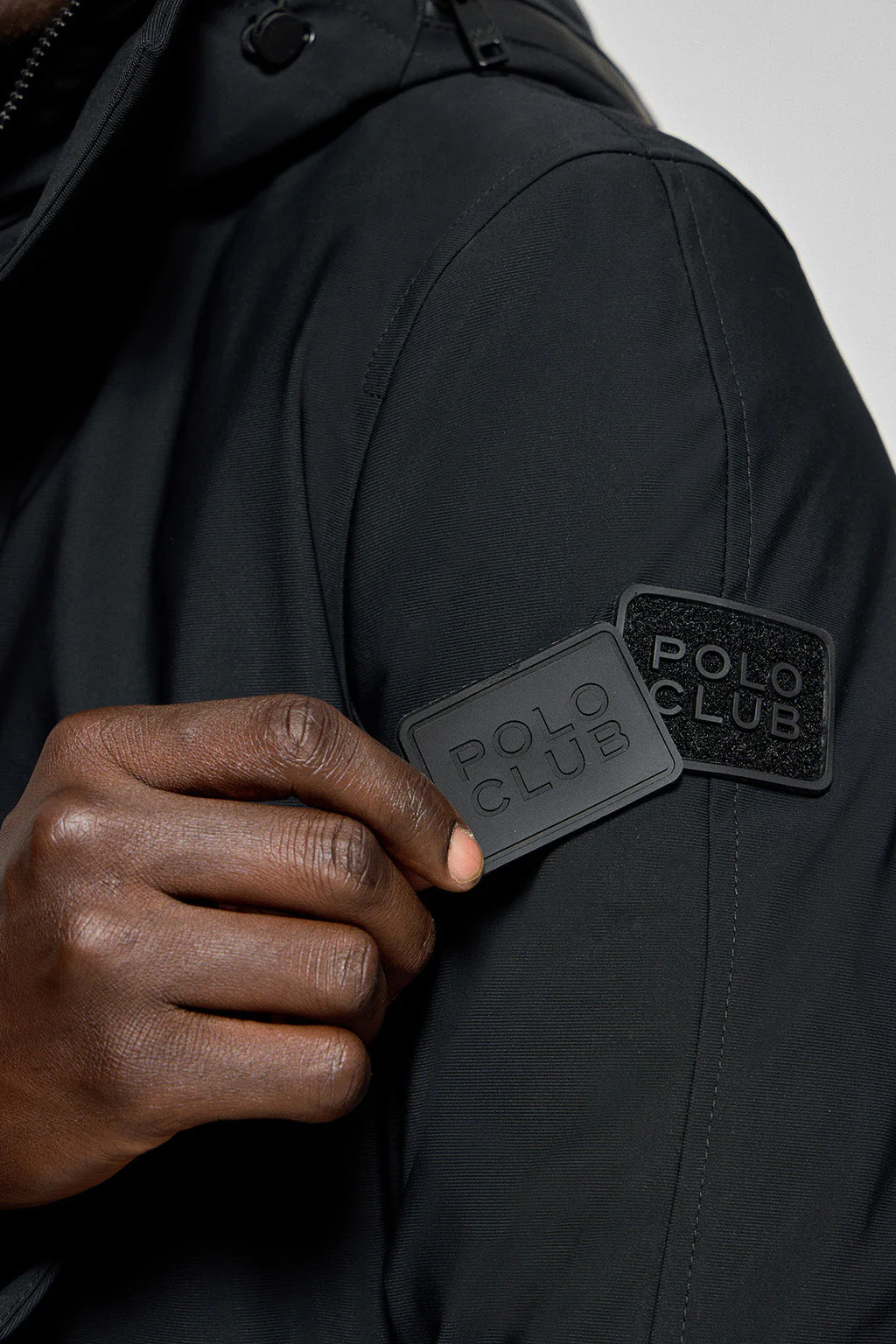Black coat Mackey with fixed hood and Polo Club details - Image 4