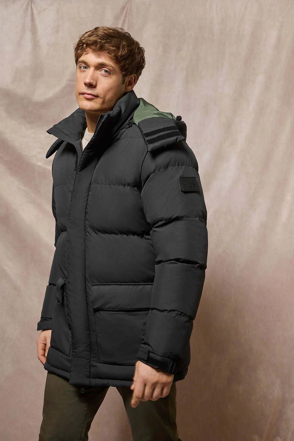 Black jacket Midtown with detachable hood and Polo Club details - Image 6