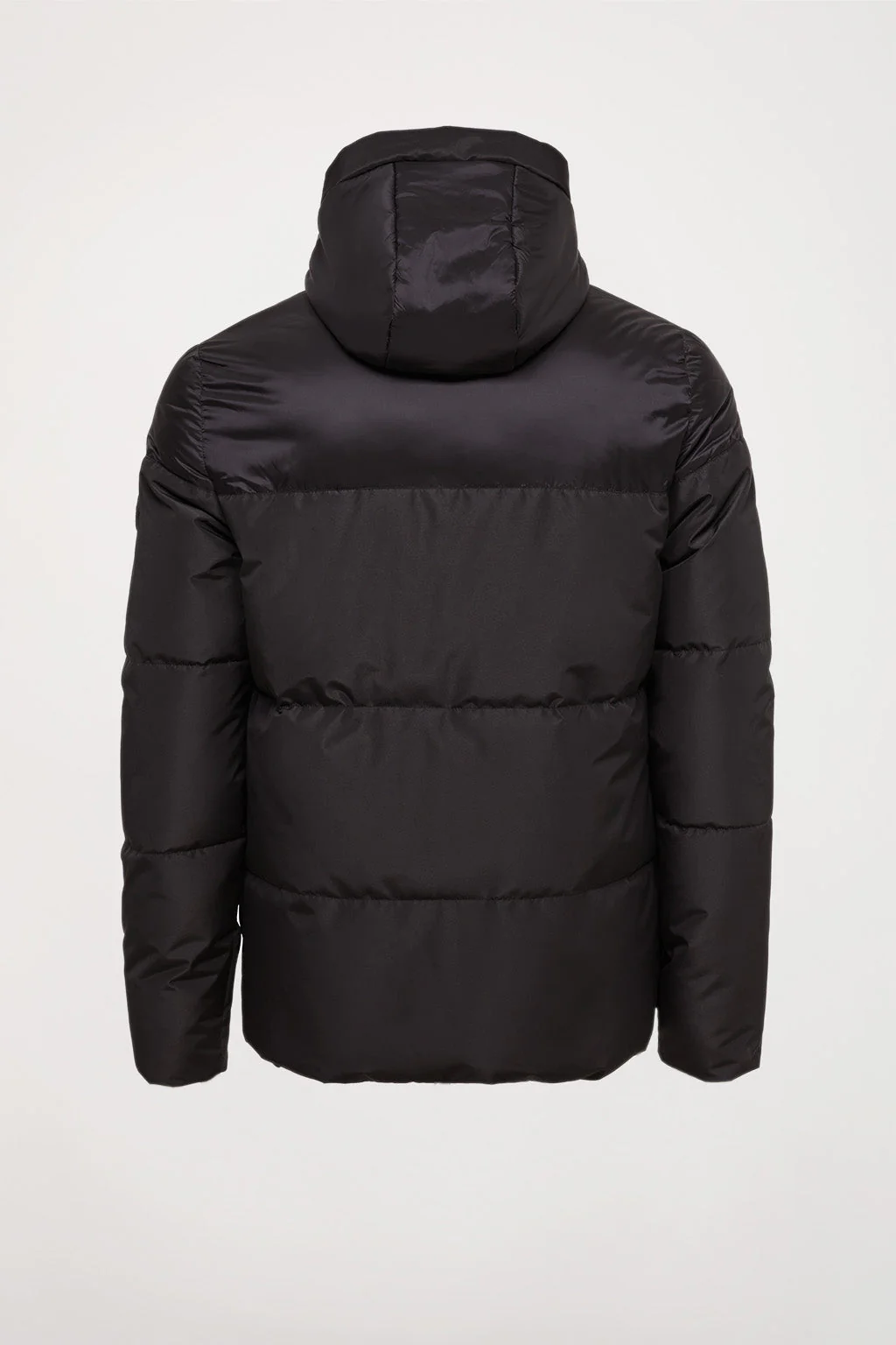 Black matte and glossy puffer jacket with sleeve patch - Image 9