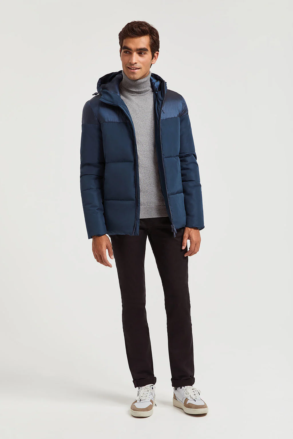 Petroleum-blue matt and glossy puffer jacket with sleeve patch - Image 3