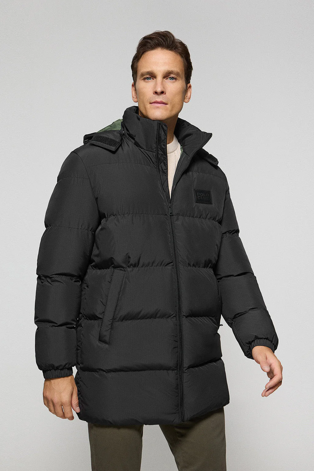 Black coat Staten with detachable hood and Polo Club details