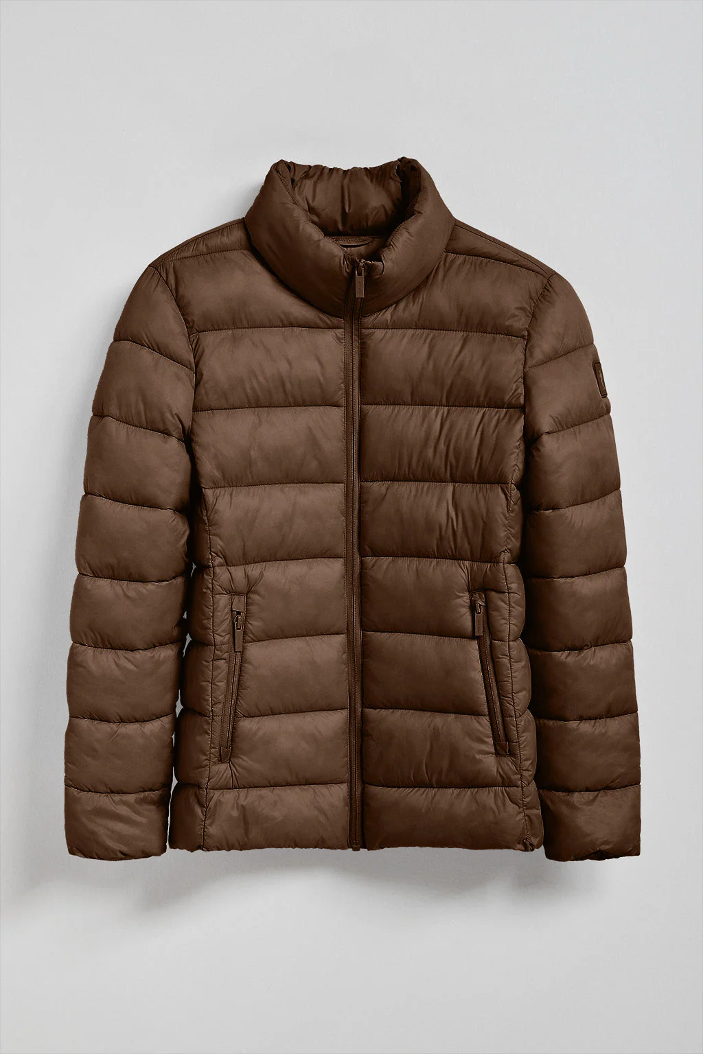 Brown ultralight jacket Susanne with Rigby Go patch - Image 10