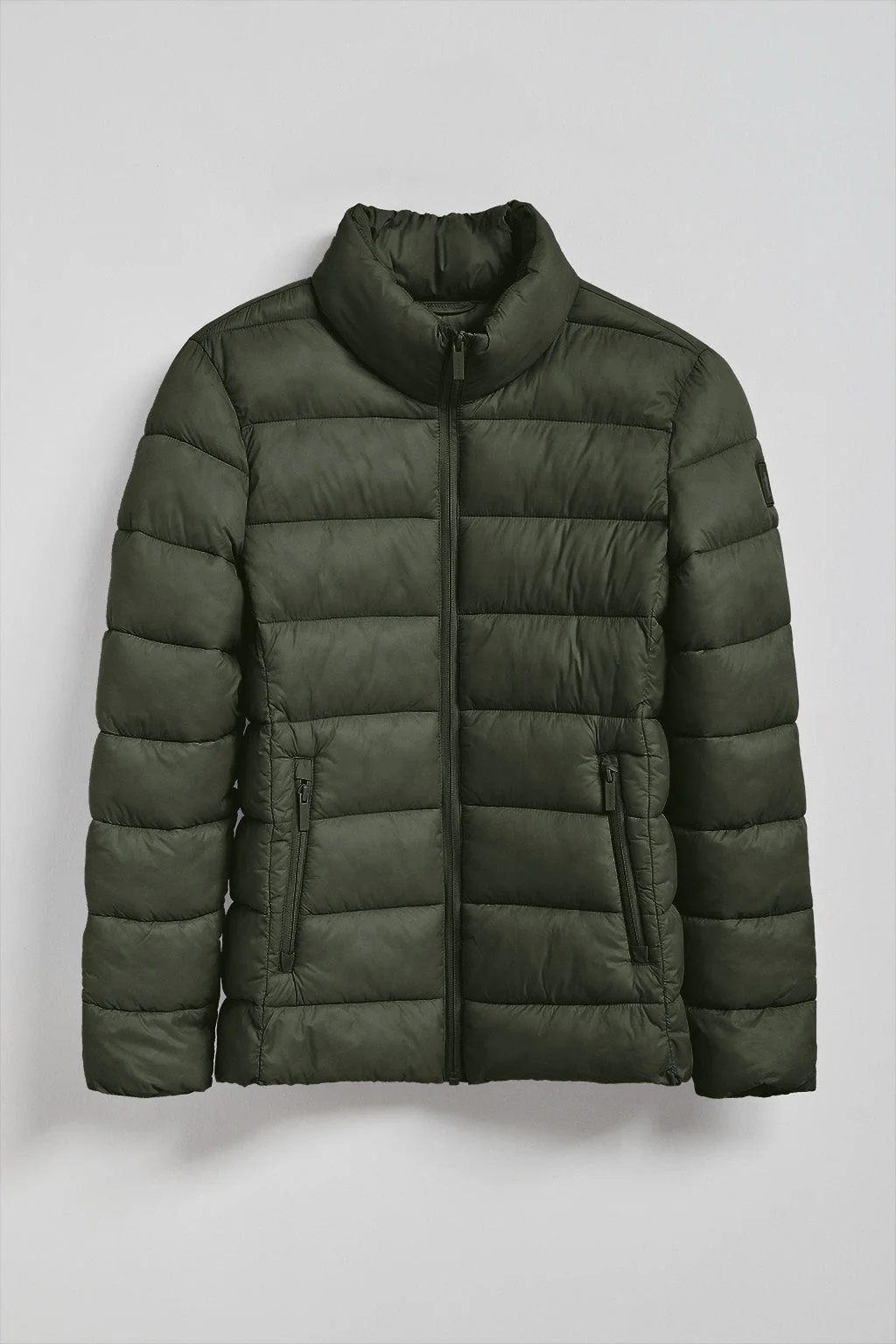 Green ultralight jacket Susanne with Rigby Go patch - Image 10