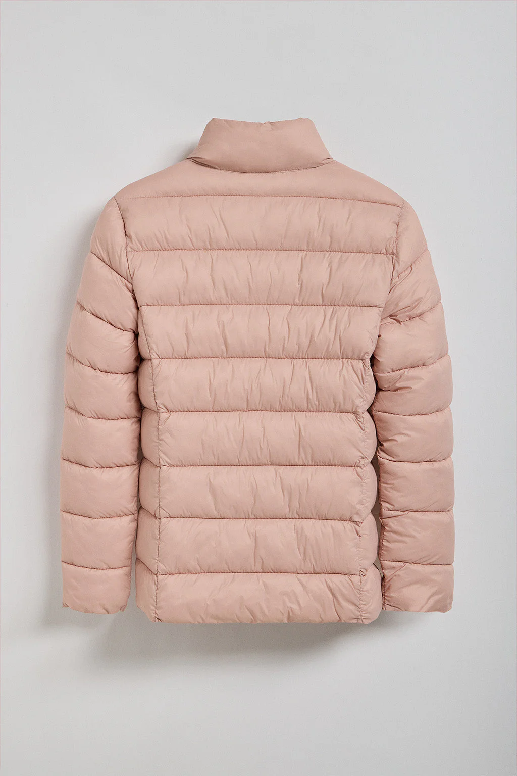 Pale-pink ultralight jacket Susanne with Rigby Go patch - Image 8