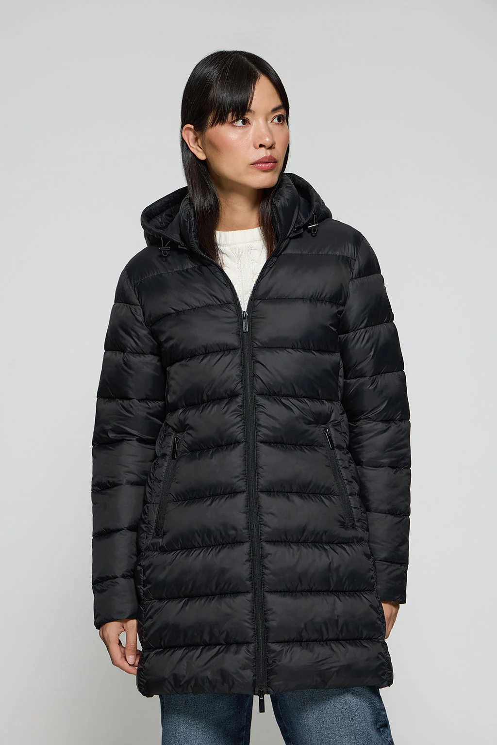 Black ultralight coat Suzette with Rigby Go patch