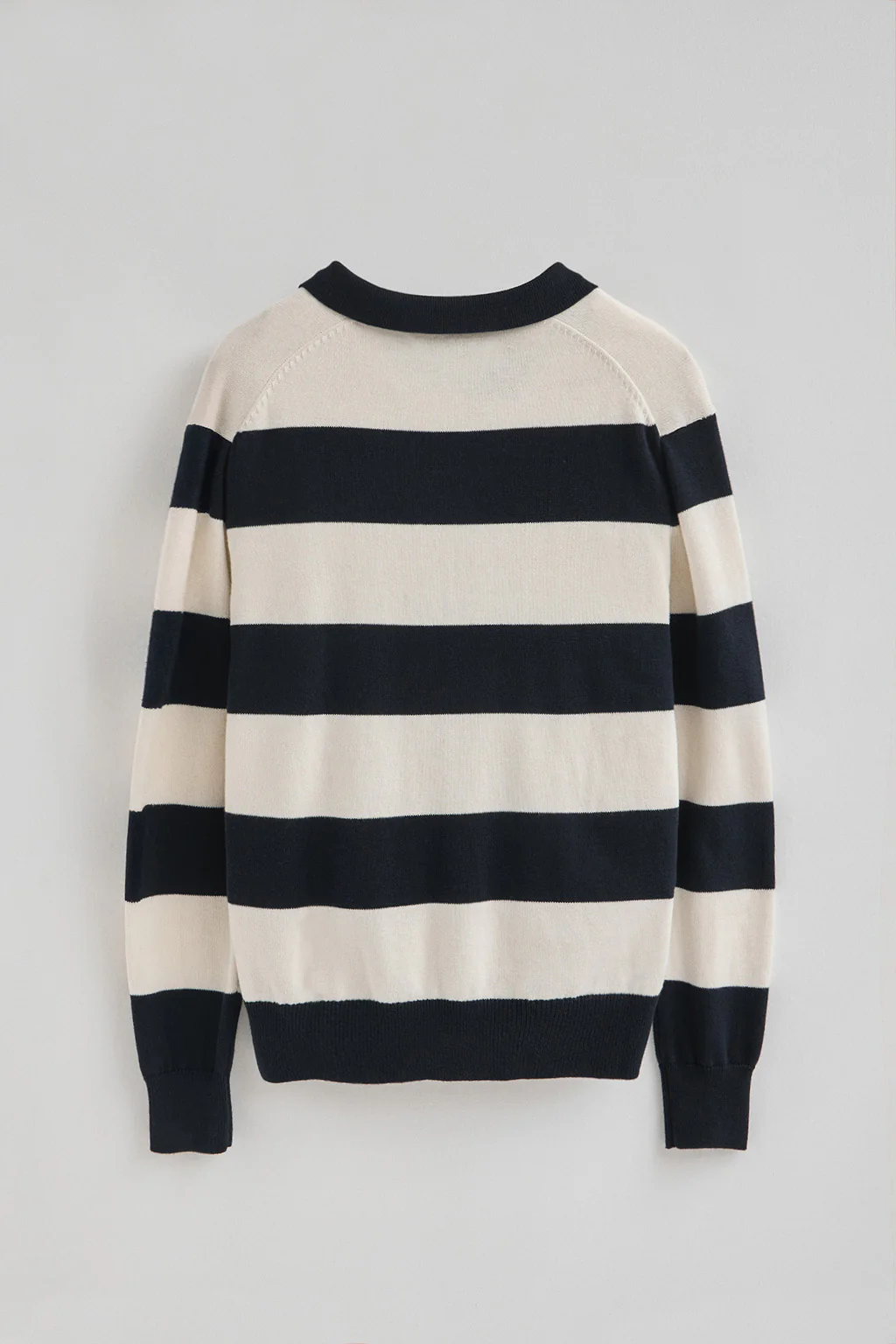 Striped polo-collar jumper in navy blue and nude with Polo Club patch - Image 8