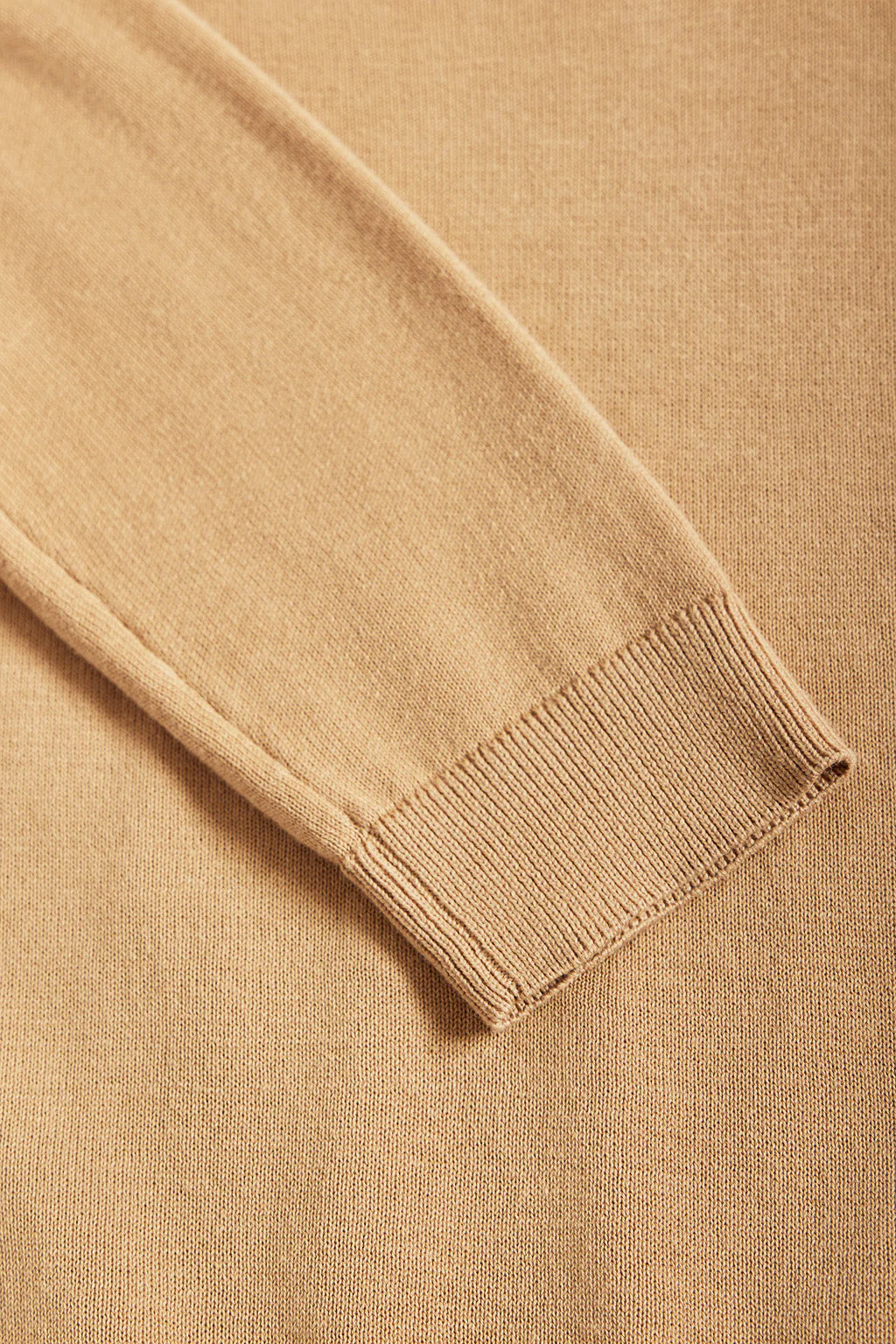 Camel V-neck basic jumper with embroidered logo in matching colour - Image 8