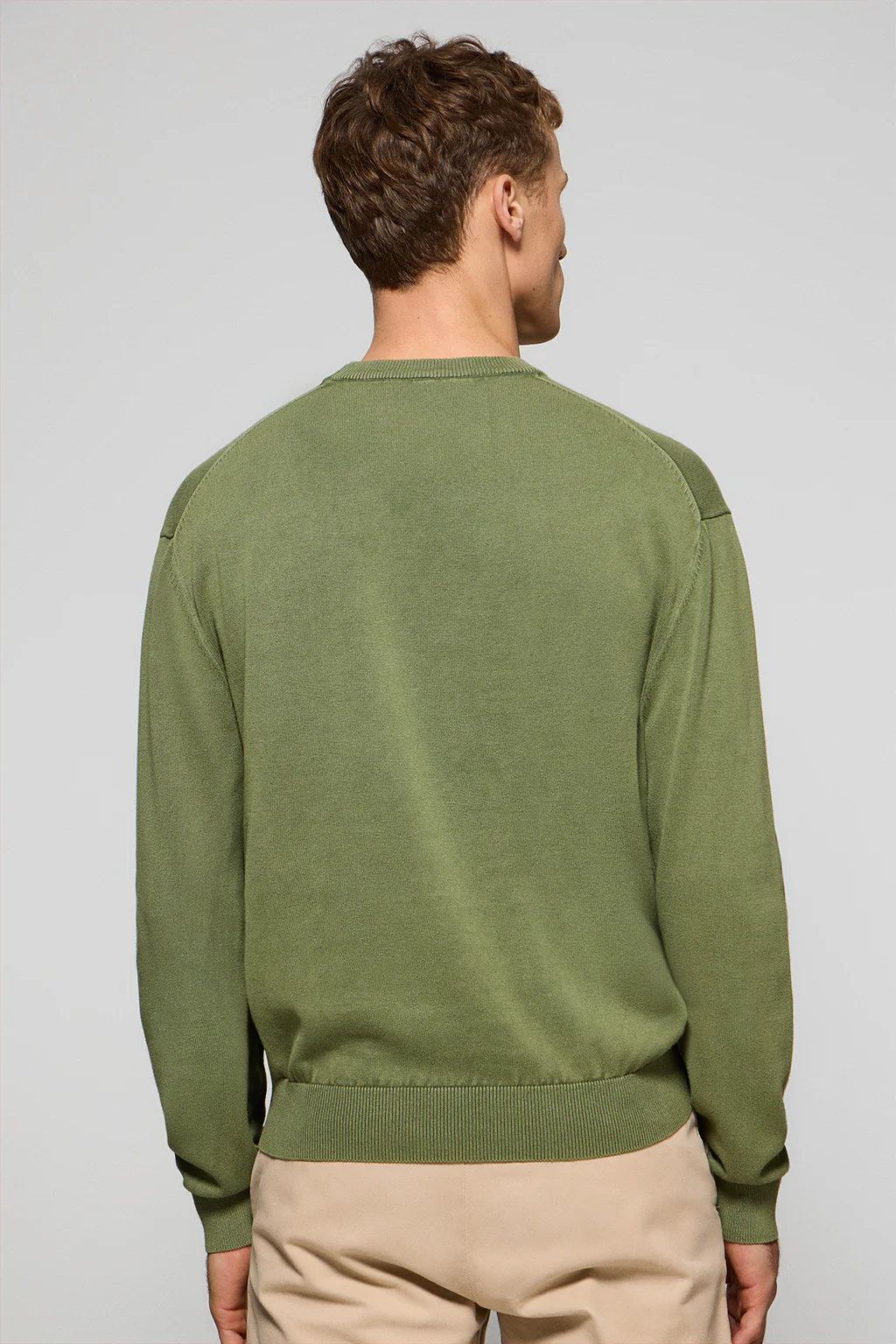 Light-green garment-dye jumper with round neck and embroidered logo - Image 2