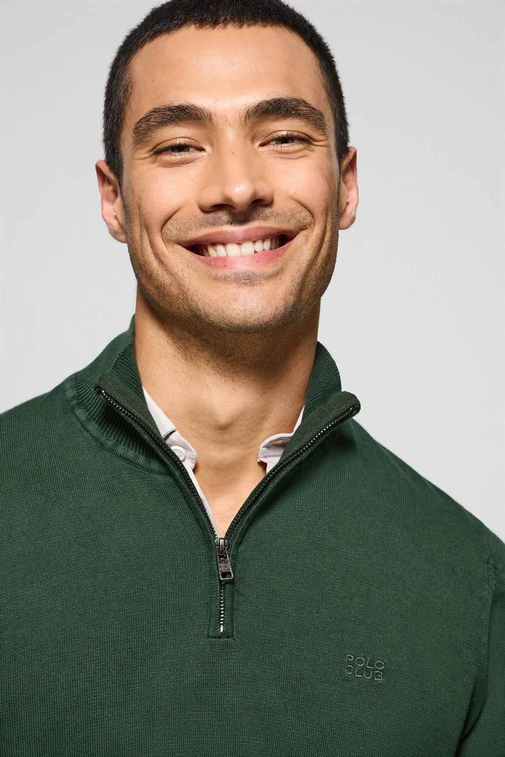 Emerald-green garment-dyed jumper with half zip and embroidered logo - Image 3