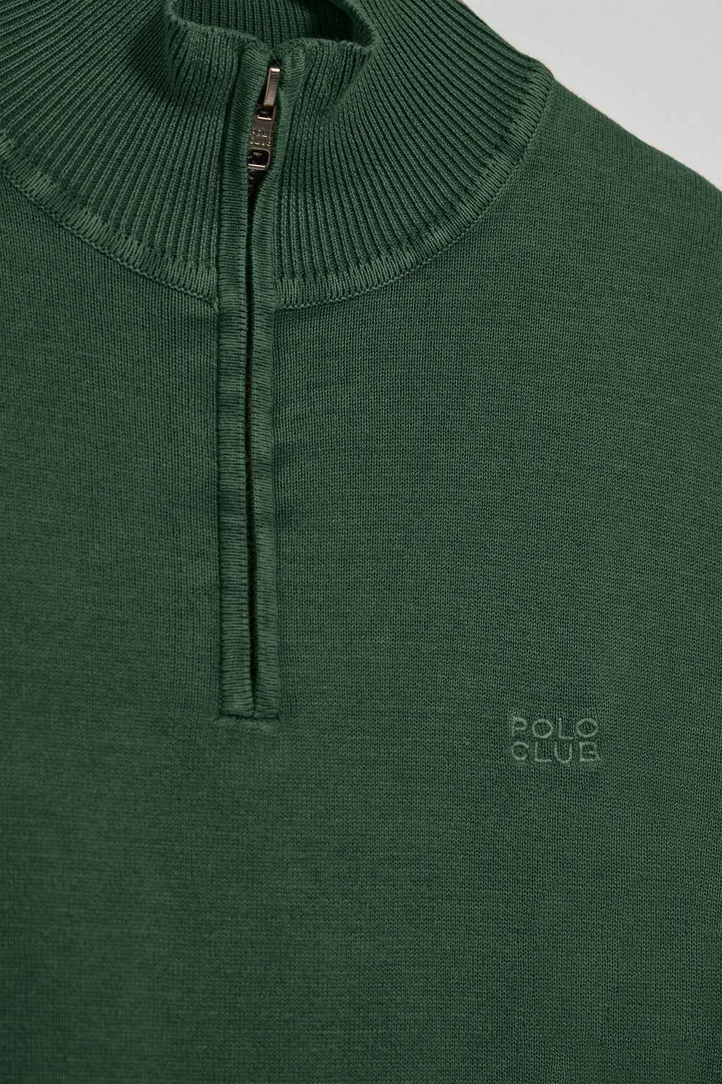 Emerald-green garment-dyed jumper with half zip and embroidered logo - Image 6