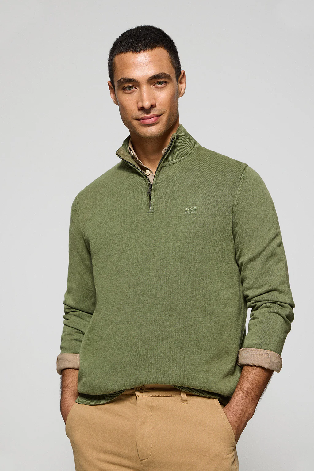 Light-green garment-dyed jumper with half zip and embroidered logo