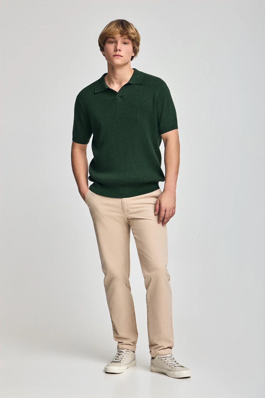 Emerald-green ribbed jumper Jay with embroidered monogram - Image 4