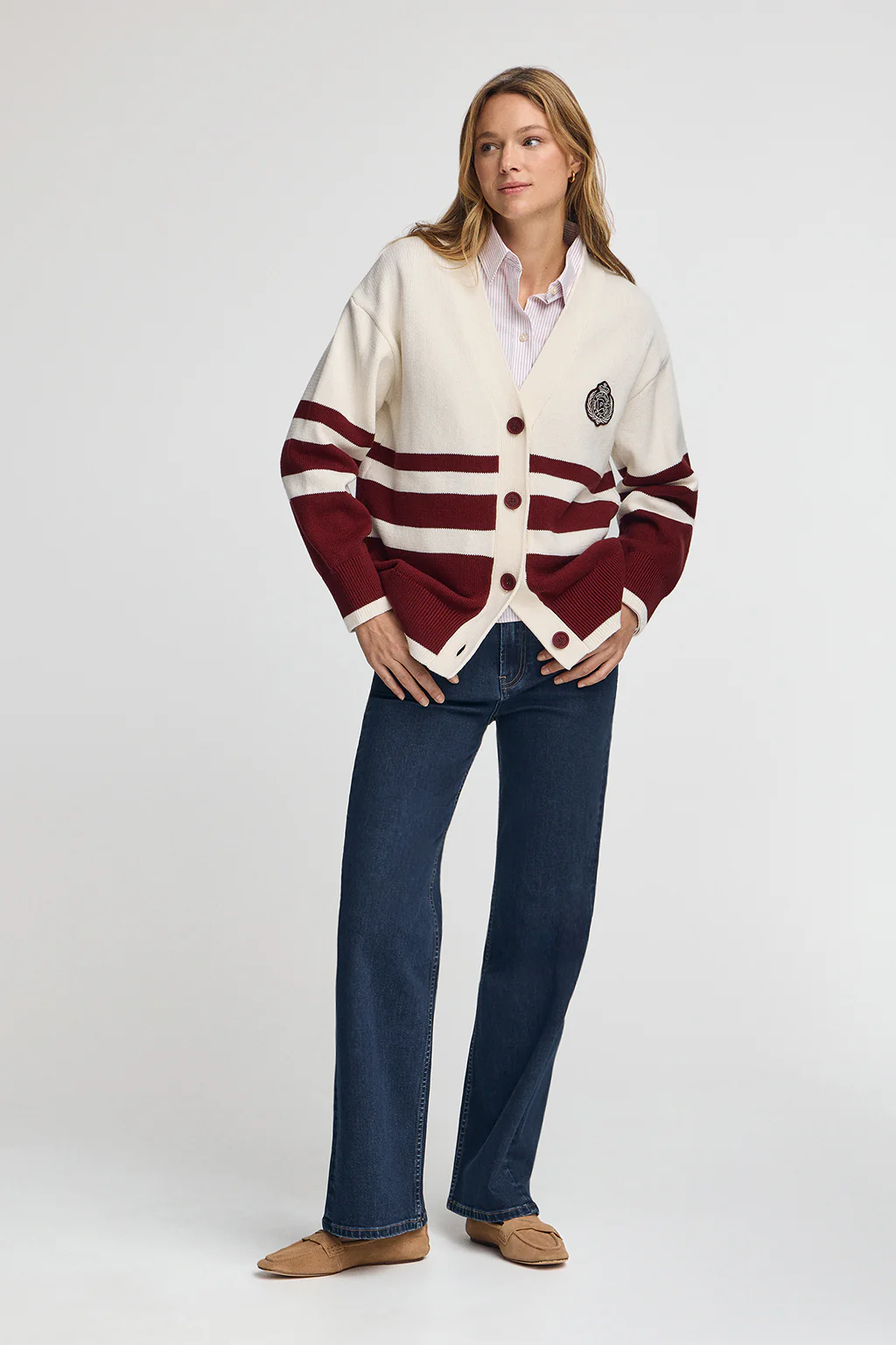 Buttoned V-neck cardigan in nude and maroon with Polo Club nautical patch - Image 4