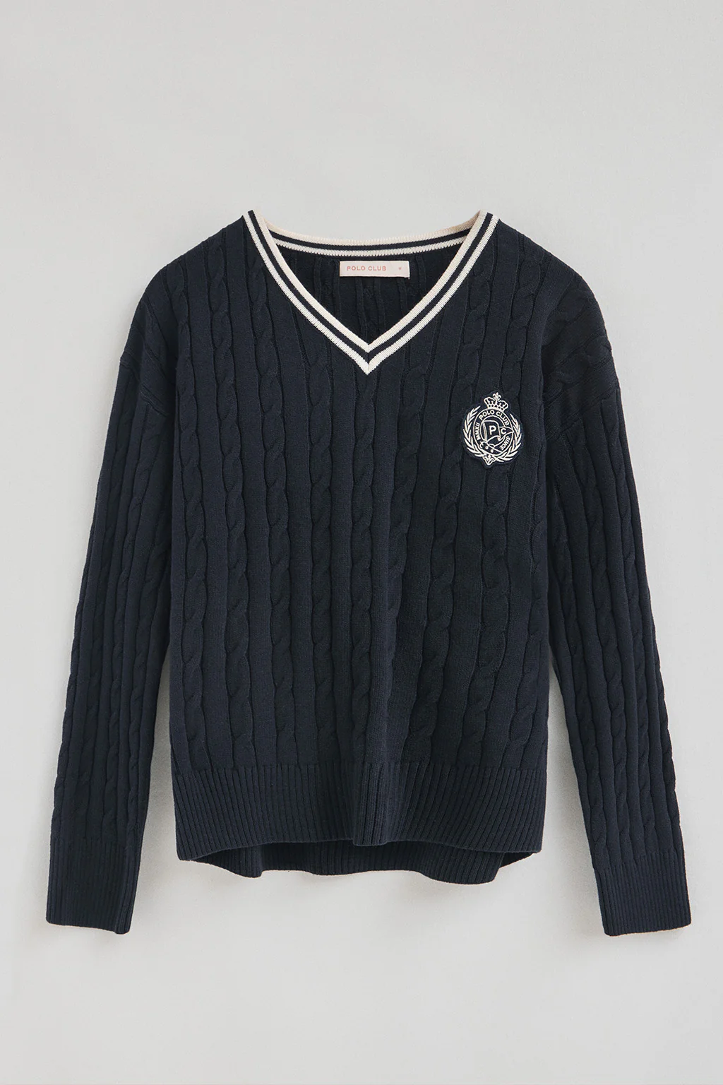 Navy-blue cable-knit jumper with V-neck and Polo Club nautical patch - Image 8