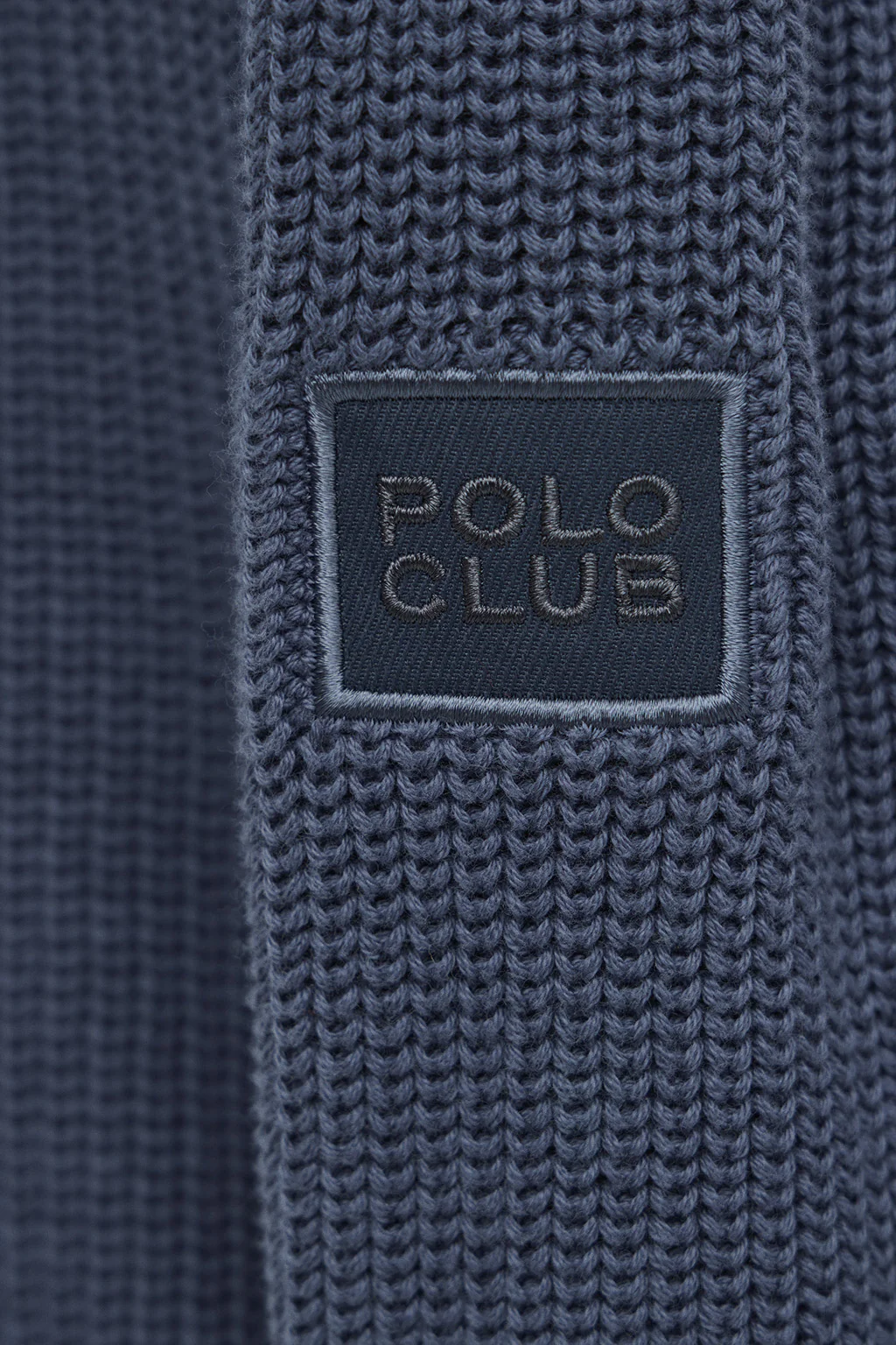 Denim-blue fisherman's-rib jumper with Polo Club patch - Image 8