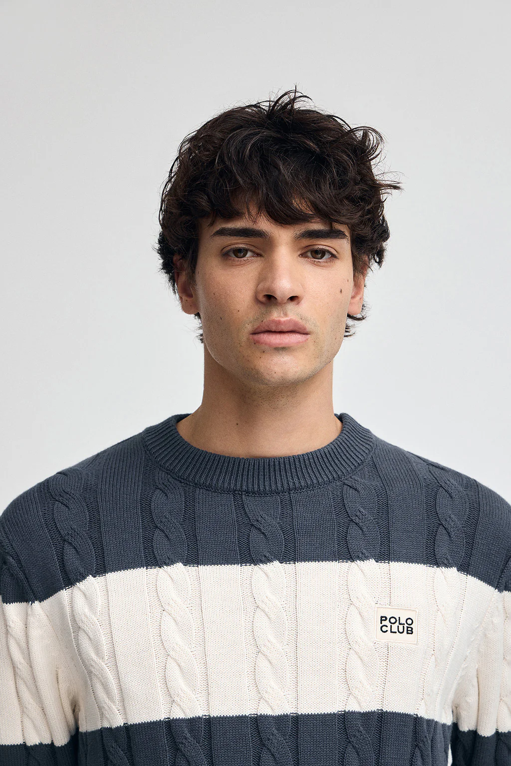 Striped cable-knit wool-blend jumper in denim blue and nude with Polo Club patch - Image 2