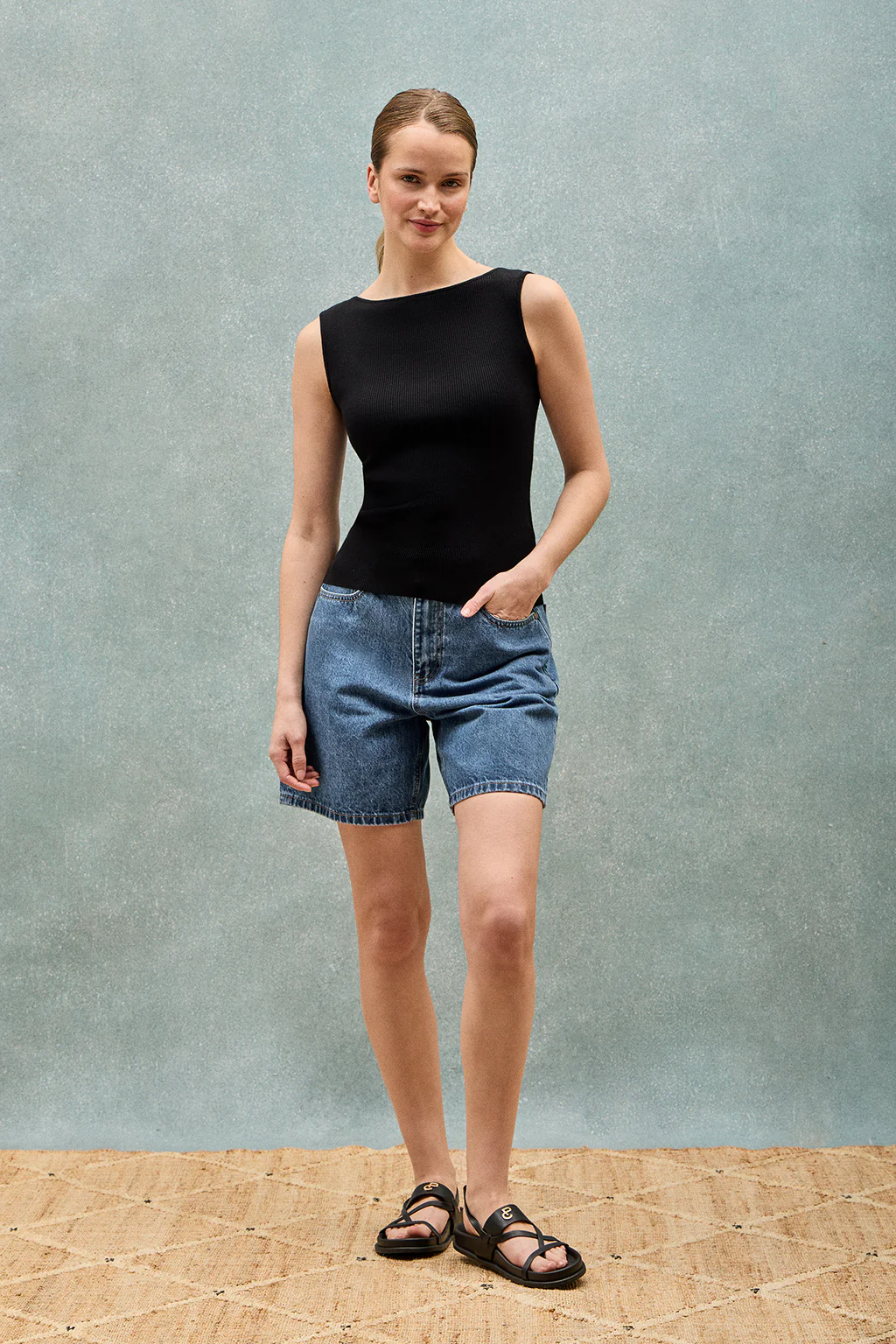 Black boat-neck jumper Lalita with pearly button - Image 10