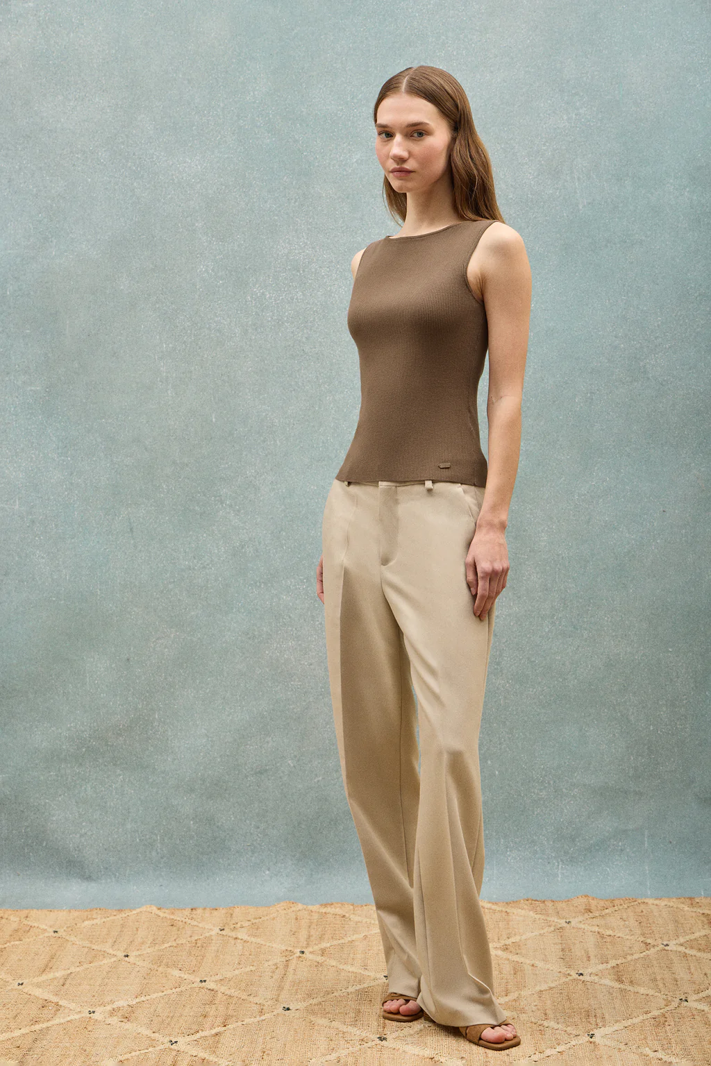 Mocha boat-neck jumper Lalita with pearly button - Image 10