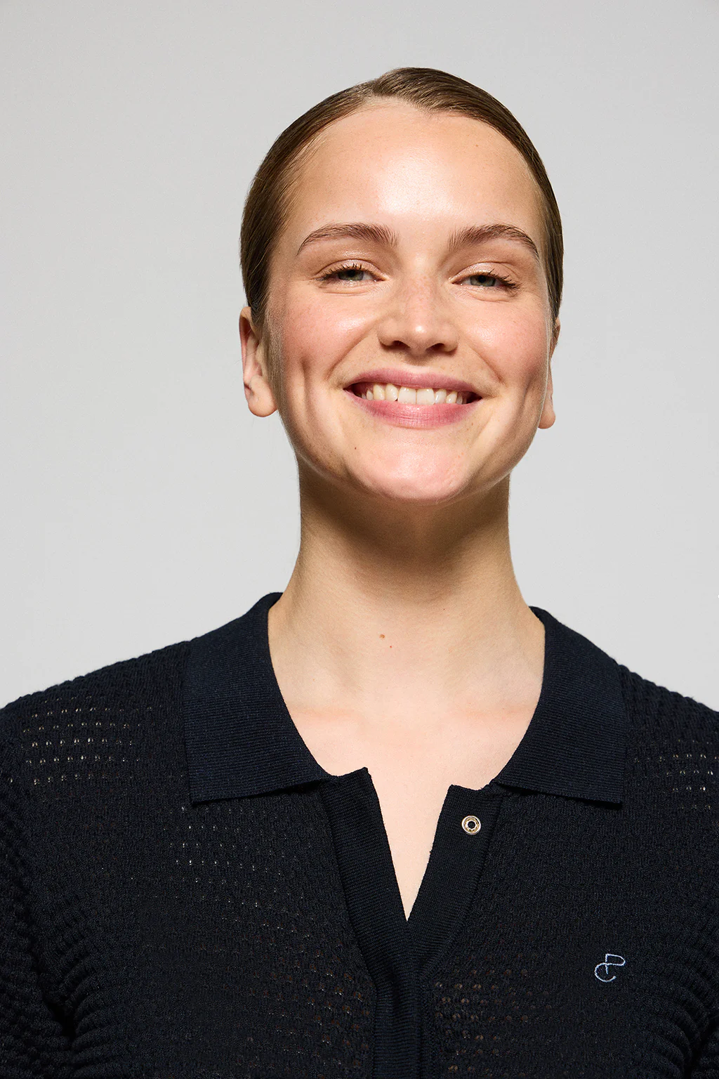 Navy-blue buttoned T-shirt Lirio with embroidered monogram - Image 3