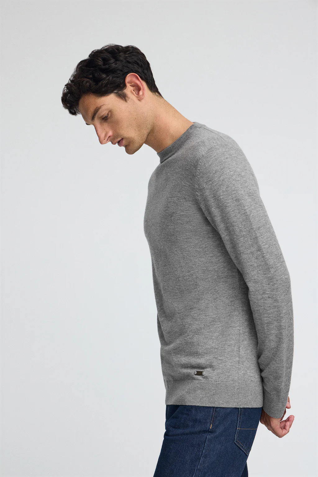Grey-marl Merino-wool jumper with round neck - Image 3