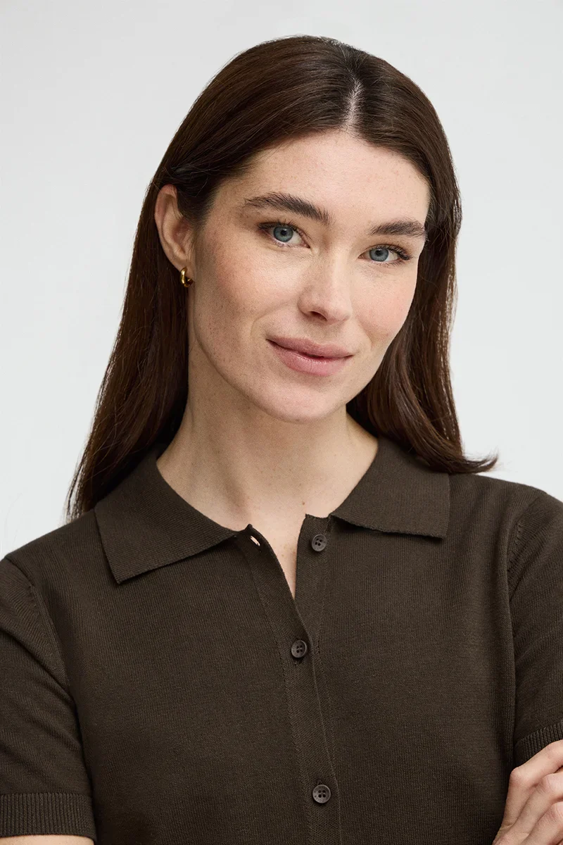 Dark-chocolate short-sleeve cardigan with Polo Club logo - Image 3