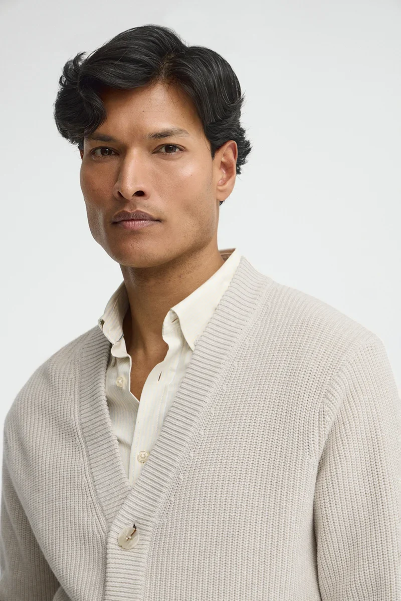 Cream V-neck loose-fit cardigan with Polo Club logo - Image 4