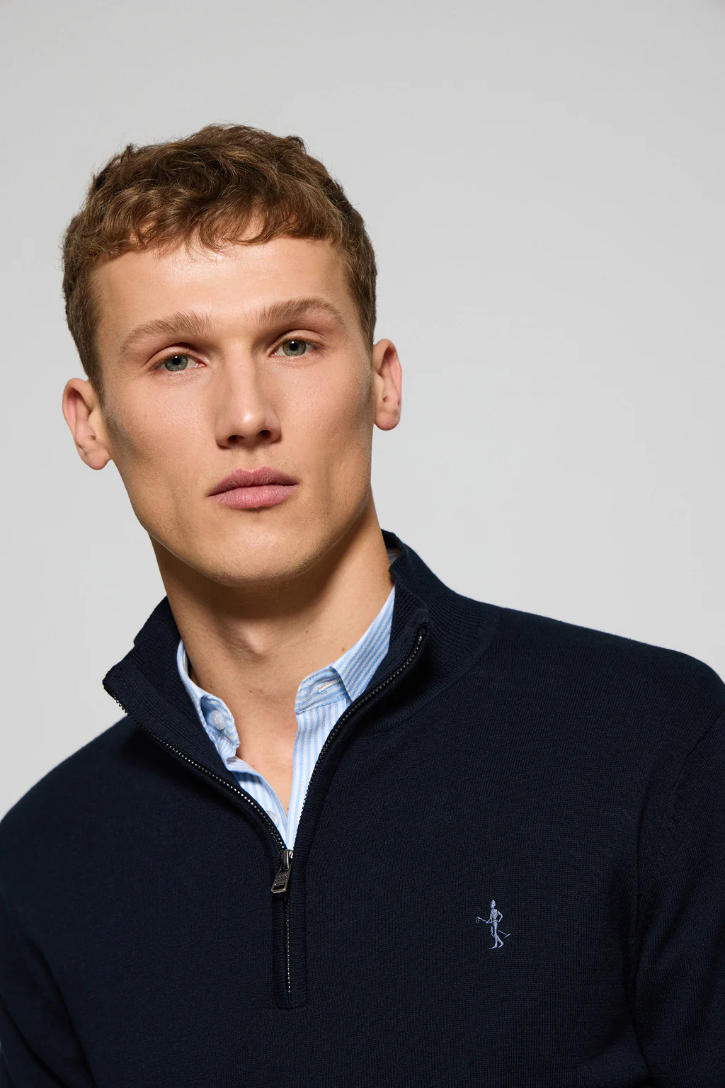 Navy-blue zipped jumper with Rigby Best embroidery - Image 3