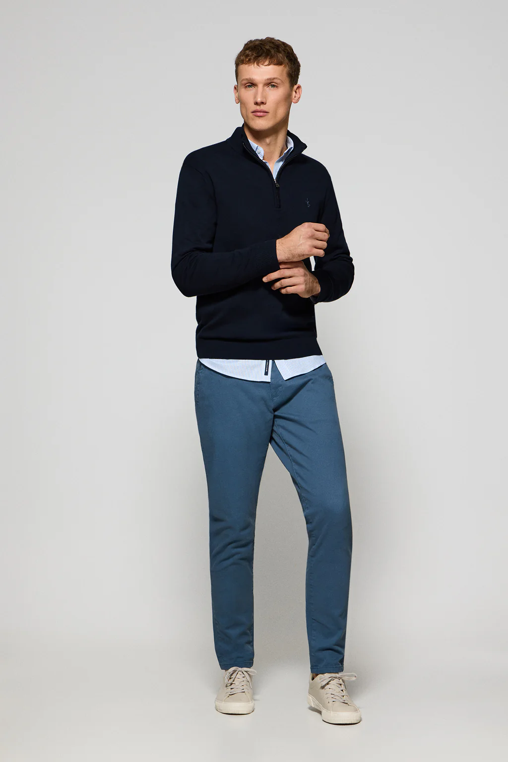 Navy-blue zipped jumper with Rigby Best embroidery - Image 4