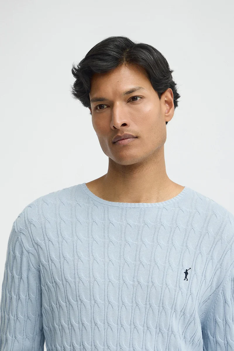 Light-blue cable-knit jumper with Rigby Go logo - Image 3