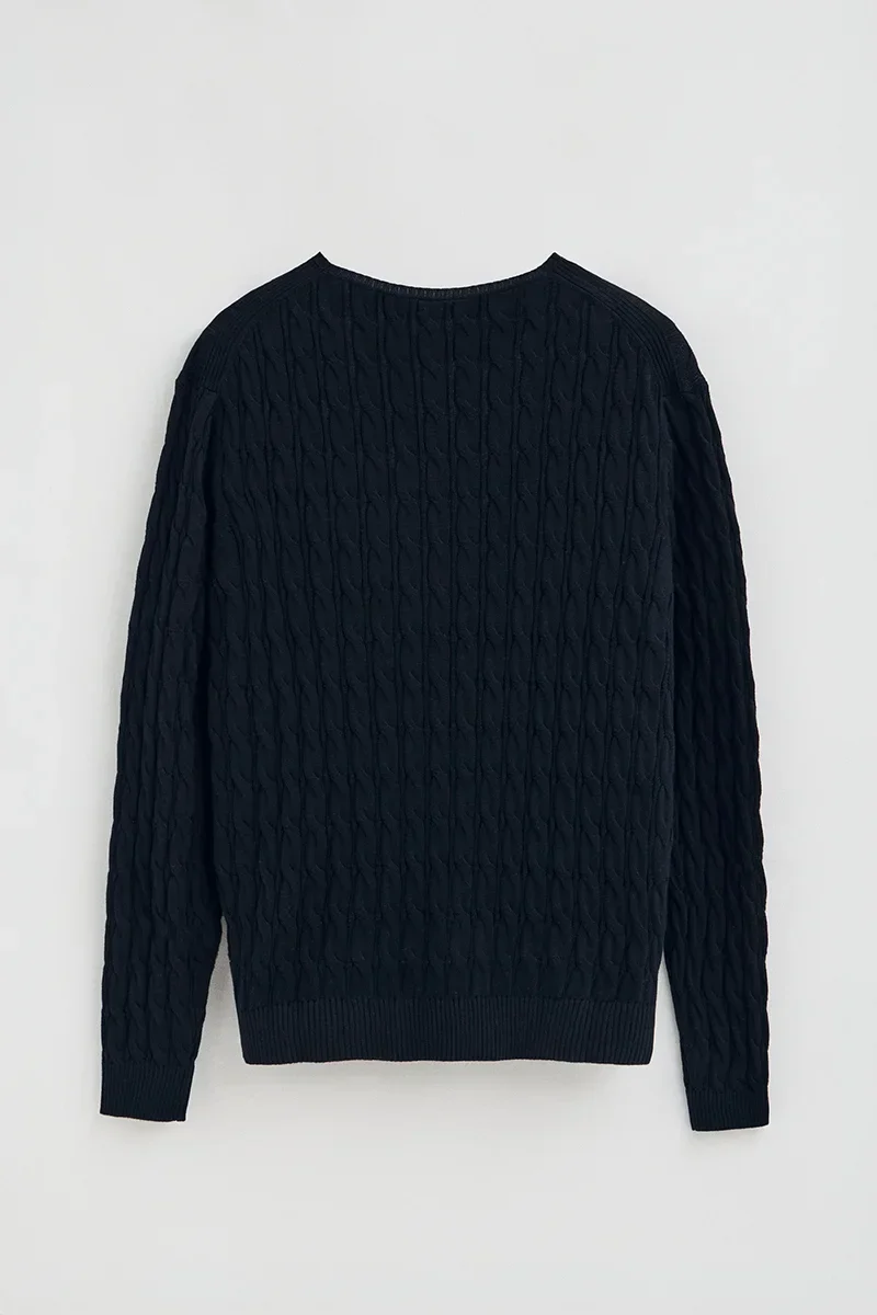 Navy-blue cable-knit jumper with Rigby Go logo - Image 8