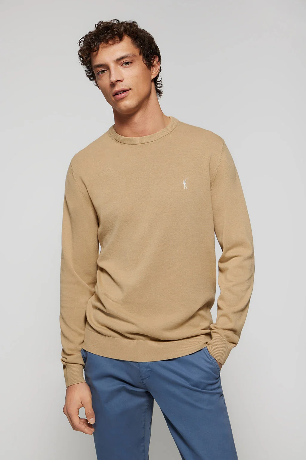 Camel round-neck basic jumper with Rigby Go logo
