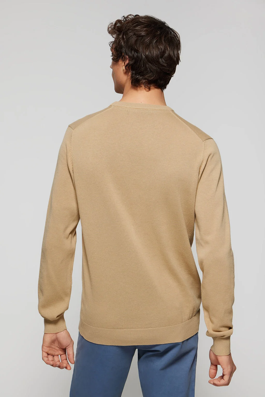 Camel round-neck basic jumper with Rigby Go logo - Image 5