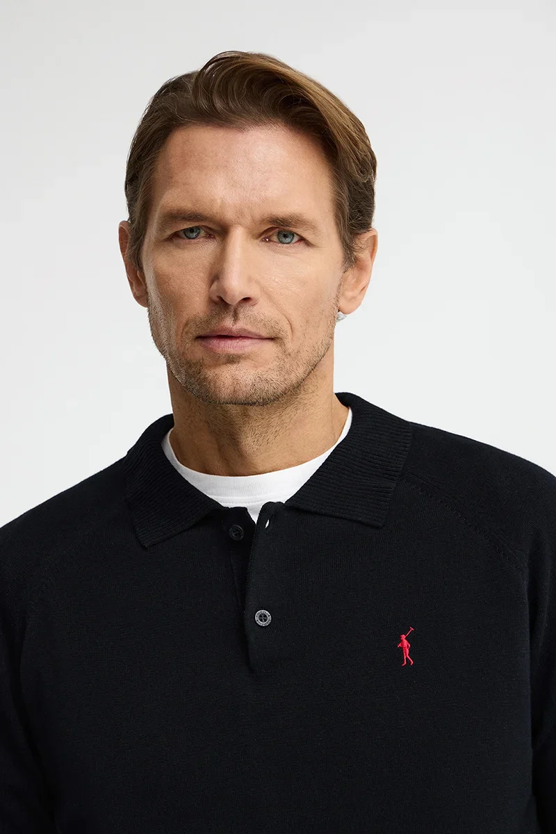 Navy-blue jumper with buttoned polo collar and Rigby Go logo - Image 3