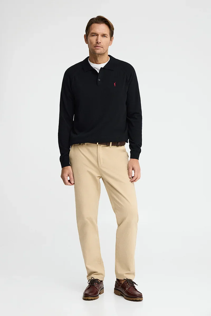 Navy-blue jumper with buttoned polo collar and Rigby Go logo - Image 4