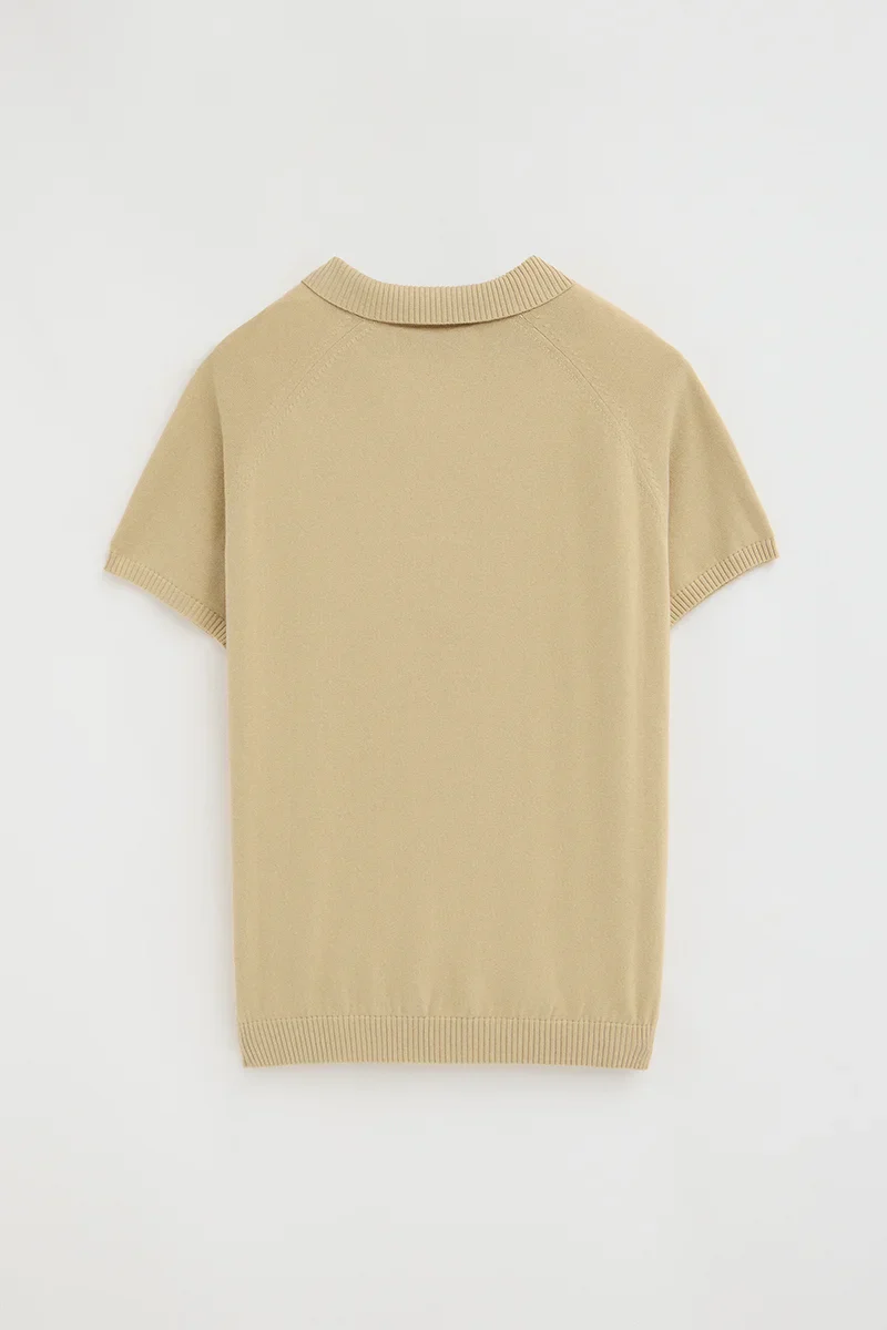 Beige short-sleeve jumper with polo collar and Rigby Go logo - Image 8