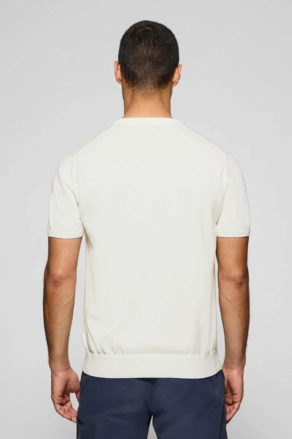 Beige short-sleeve jumper with round neck and embroidered logo - Image 2