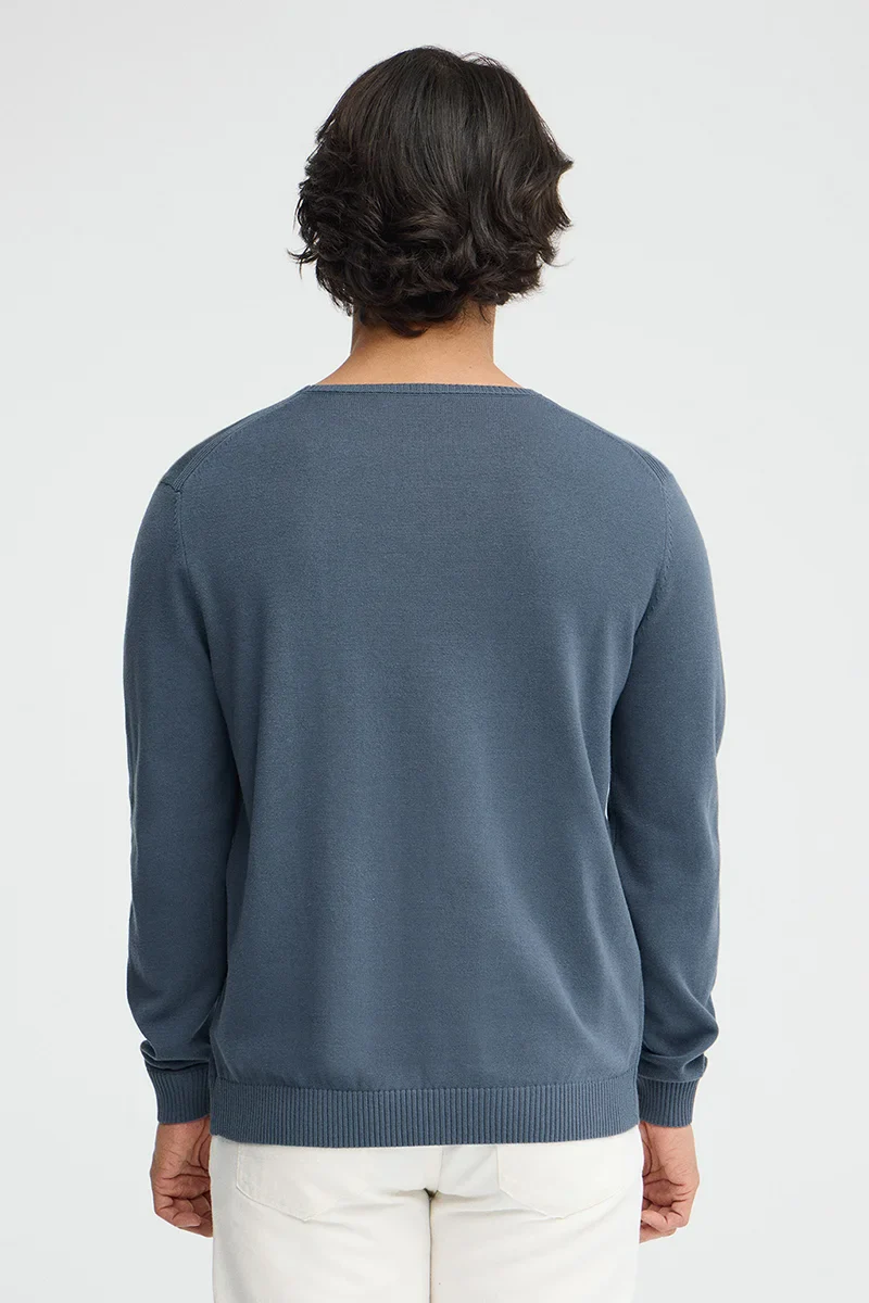 Denim-blue round-neck jumper with Rigby Go logo - Image 5