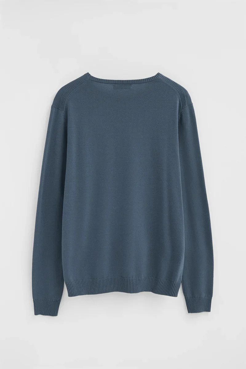 Denim-blue round-neck jumper with Rigby Go logo - Image 8