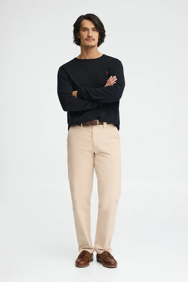 Navy-blue round-neck jumper with Rigby Go logo - Image 4