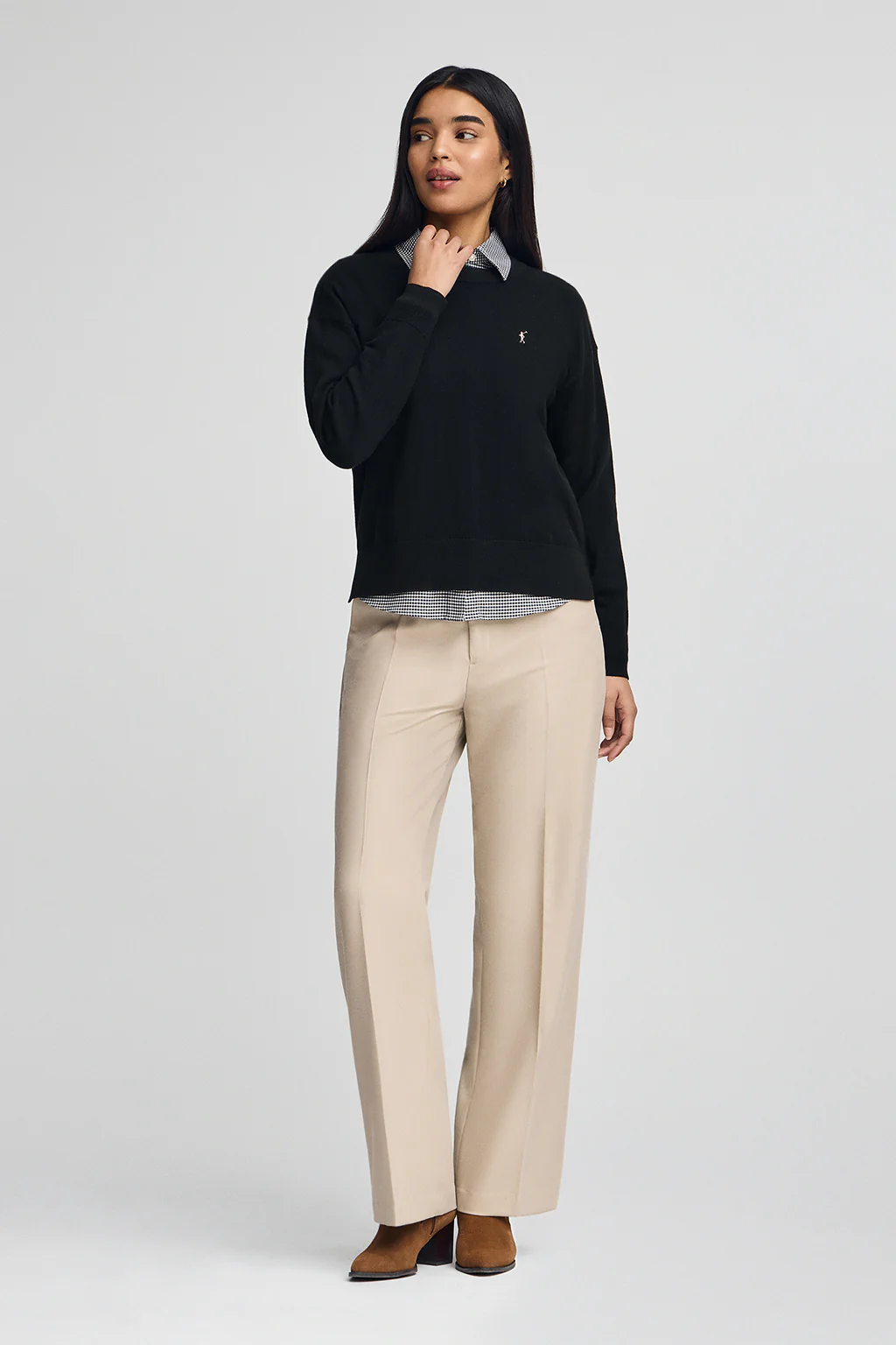 Black round-neck wool-blend jumper with Rigby Go embroidery - Image 3