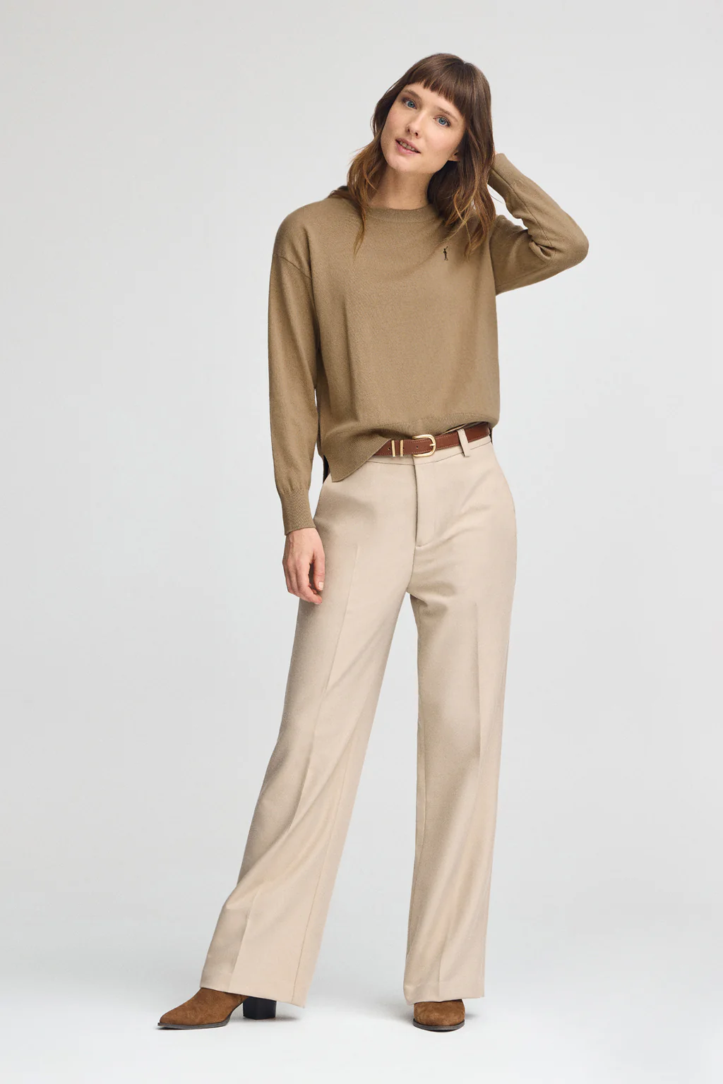 Light-brown round-neck wool-blend jumper with Rigby Go embroidery - Image 3